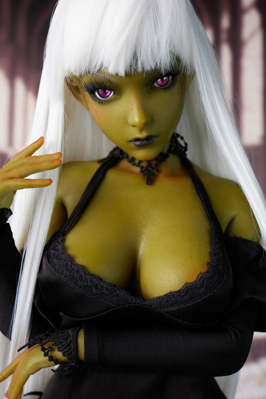 Climax Doll | Green Skin White Hair Realistic Scale ACG Anime Cosplay Silicone Figure Doll for Doll Collector Photography - Momoko